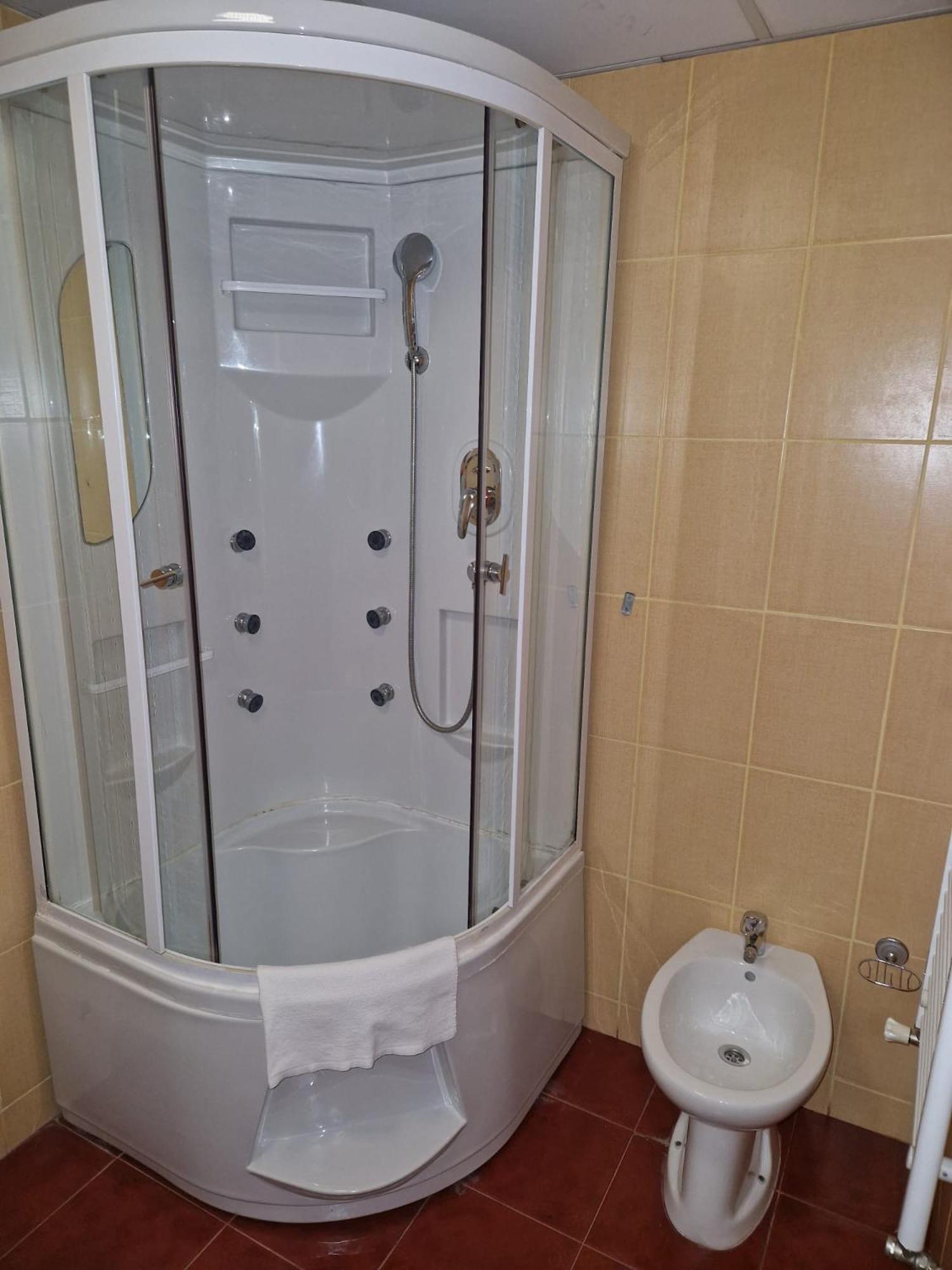 Hotel Francesca Тімішоара Екстер'єр фото
